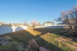 6616 W Fanfare Ct, West Valley, UT 84128 - Photo 6