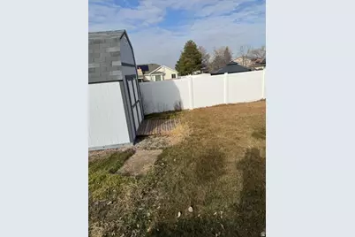 6616 W Fanfare Ct, West Valley, UT 84128 - Photo 24
