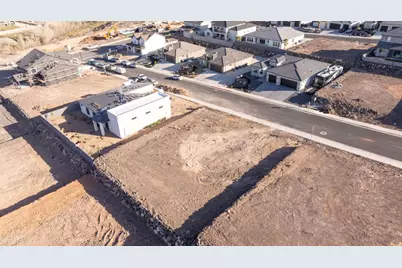 1878 W 350 St N #106, Hurricane, UT 84737 - Photo 6