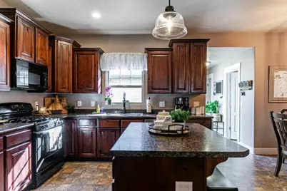 4339 W Degray Dr, South Jordan, UT 84009 - Photo 8