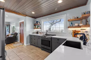 141 W 3100 S, Bountiful, UT 84010 - Photo 10