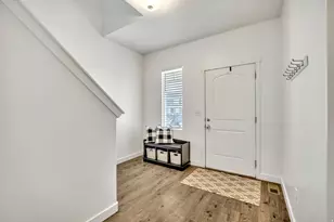 583 S Ravenwood Ln, Saratoga Springs, UT 84045 - Photo 2