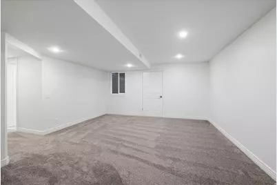 2342 E Karalee Way, Sandy, UT 84092 - Photo 44