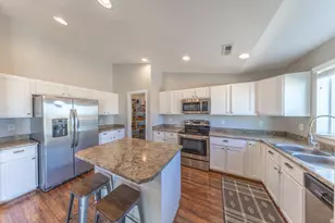 1029 N Bexley Dr, North Salt Lake, UT 84054 - Photo 4