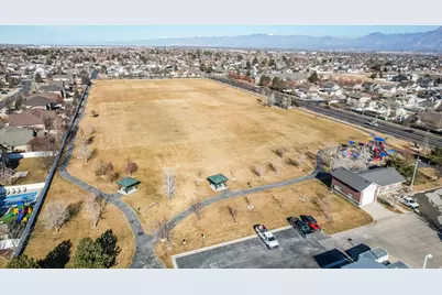 4082 W Shady Plum Way S, South Jordan, UT 84009 - Photo 32