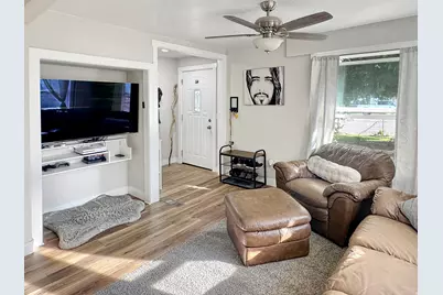 250 W Mill Rd, Ferron, UT 84523 - Photo 2