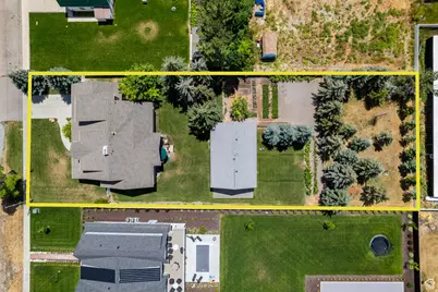315 S Bear Lake Blvd, Garden City, UT 84028 - Photo 2