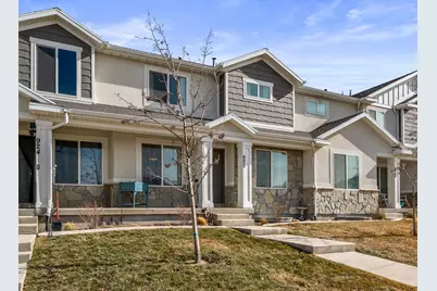 920 N Center St, Santaquin, UT 84655 - Photo 2