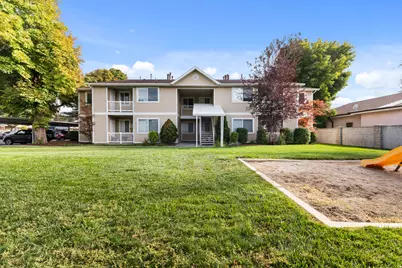 221 E Fort Union Blvd, Midvale, UT 84047 - Photo 22