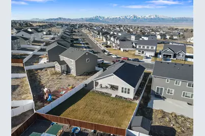 1622 N Baen Way E, Tooele, UT 84074 - Photo 26