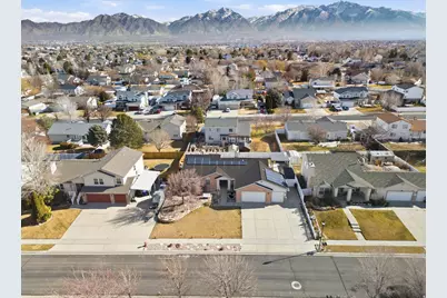 9327 S Uinta Hills Dr, West Jordan, UT 84088 - Photo 88