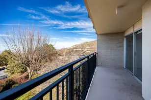 875 S Donner Way E, Salt Lake City, UT 84108 - Photo 8