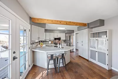 9472 S Fox Hunt Dr, Sandy, UT 84092 - Photo 6