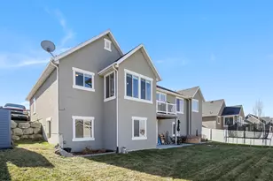 366 W Sky Hawk Way, Elk Ridge, UT 84651 - Photo 36