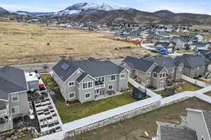 366 W Sky Hawk Way, Elk Ridge, UT 84651 - Photo 38