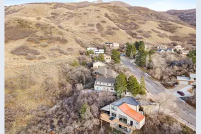 1786 Ross Dr, Ogden, UT 84403 - Photo 44