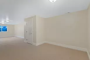 338 N 1090 W, Hyrum, UT 84319 - Photo 32