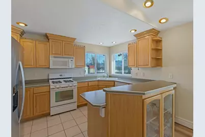 338 N 1090 W, Hyrum, UT 84319 - Photo 8