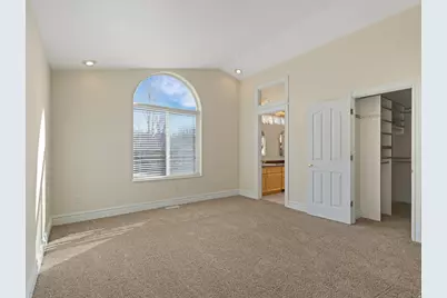 338 N 1090 W, Hyrum, UT 84319 - Photo 14