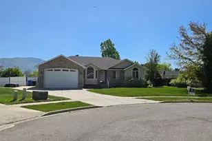 338 N 1090 W, Hyrum, UT 84319 - Photo 40