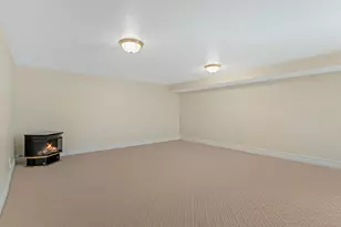 338 N 1090 W, Hyrum, UT 84319 - Photo 24