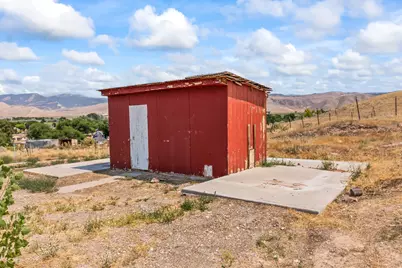 225 S 300 W, Redmond, UT 84652 - Photo 52