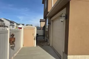 2499 S Laurel St, West Haven, UT 84401 - Photo 6