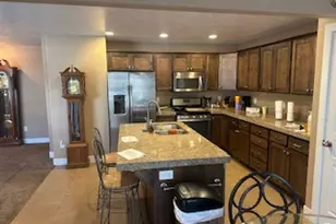 2499 S Laurel St, West Haven, UT 84401 - Photo 12