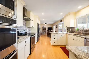 9206 S Sterling Dr, Sandy, UT 84093 - Photo 8