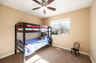 9206 S Sterling Dr, Sandy, UT 84093 - Photo 20