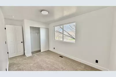 5545 S 5180 W, Kearns, UT 84118 - Photo 8