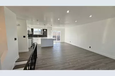 5545 S 5180 W, Kearns, UT 84118 - Photo 4