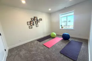 521 E Gilmour St, Grantsville, UT 84029 - Photo 26