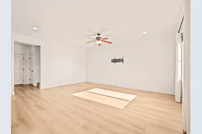 233 E Baycrest Dr, Saratoga Springs, UT 84045 - Photo 10