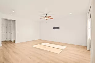 233 E Baycrest Dr, Saratoga Springs, UT 84045 - Photo 10