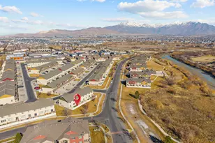 233 E Baycrest Dr, Saratoga Springs, UT 84045 - Photo 44