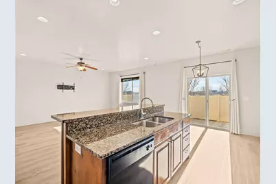 233 E Baycrest Dr, Saratoga Springs, UT 84045 - Photo 20