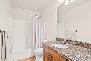 233 E Baycrest Dr, Saratoga Springs, UT 84045 - Photo 32