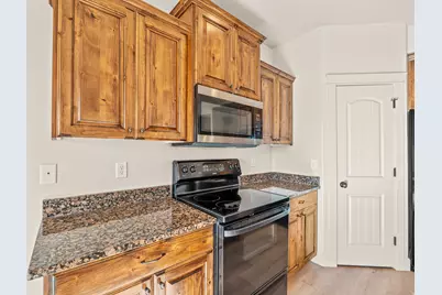 233 E Baycrest Dr, Saratoga Springs, UT 84045 - Photo 18