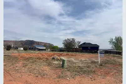 740 N Elm St #12, Hildale, UT 84784 - Photo 8