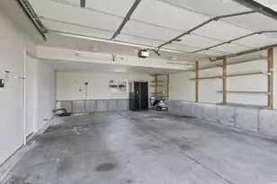 4602 S 4000 W, Roy, UT 84067 - Photo 32