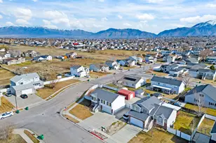 4602 S 4000 W, Roy, UT 84067 - Photo 44