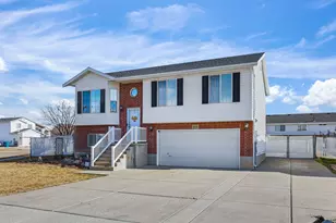 4602 S 4000 W, Roy, UT 84067 - Photo 6