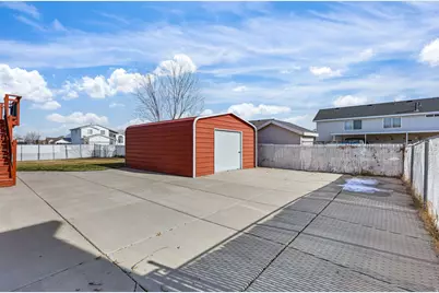 4602 S 4000 W, Roy, UT 84067 - Photo 34