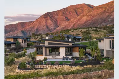 706 S Nebo Cir, Woodland Hills, UT 84653 - Photo 2