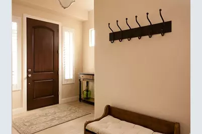 2063 N Coral Ridge Dr, Washington, UT 84780 - Photo 2