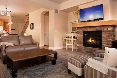 2063 N Coral Ridge Dr, Washington, UT 84780 - Photo 6