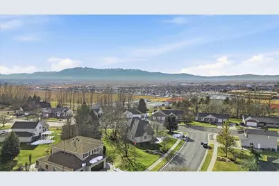 462 E 520 S, Smithfield, UT 84335 - Photo 64