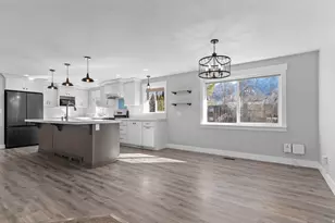 1156 N Cherrywood Dr E, Layton, UT 84040 - Photo 8