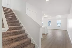 1536 E Pheasant Rd, Eagle Mountain, UT 84005 - Photo 10